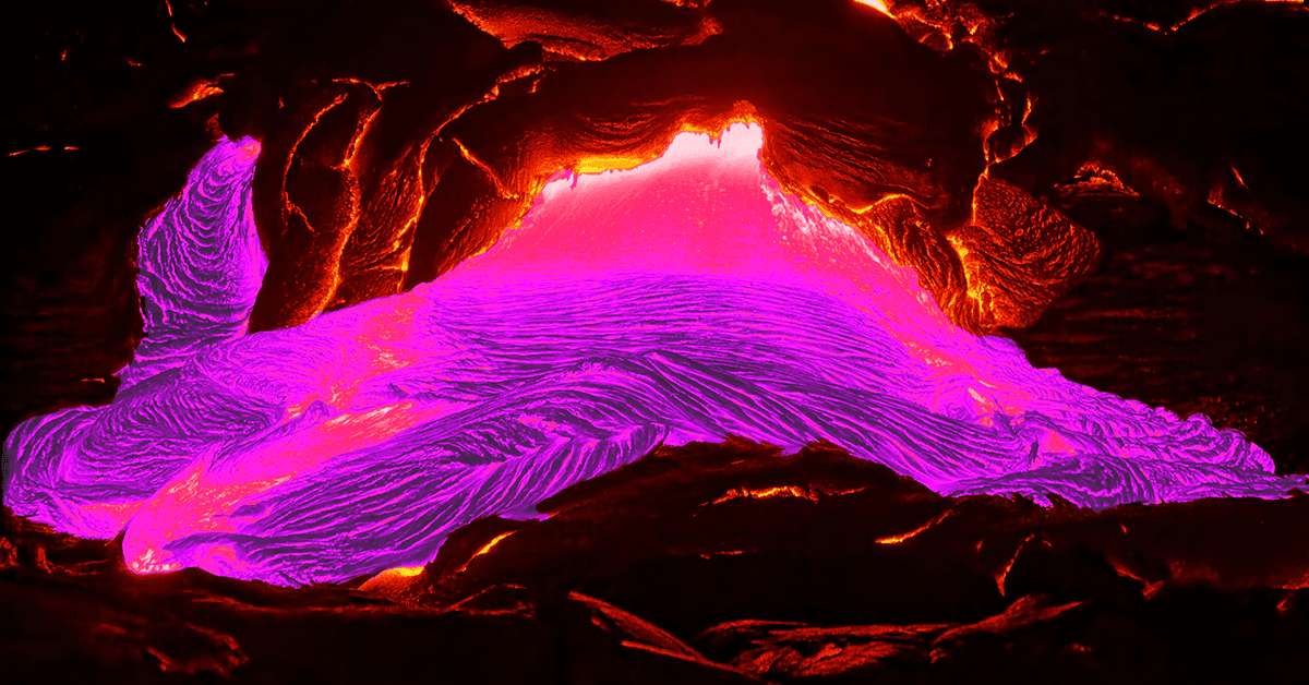 ¿Por qué las coladas de lava chocan con el mar?
