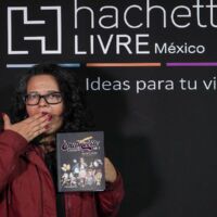 Entrevista con Nena Mounstro durante la FIL de Guadalajara de 2023. Créditos de imagen: Irvin Lujano