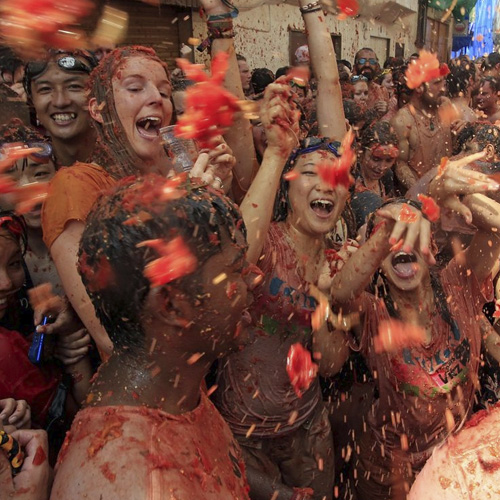 La Tomatina, en Pamplona, Galicia | Fuente: Pinterest 